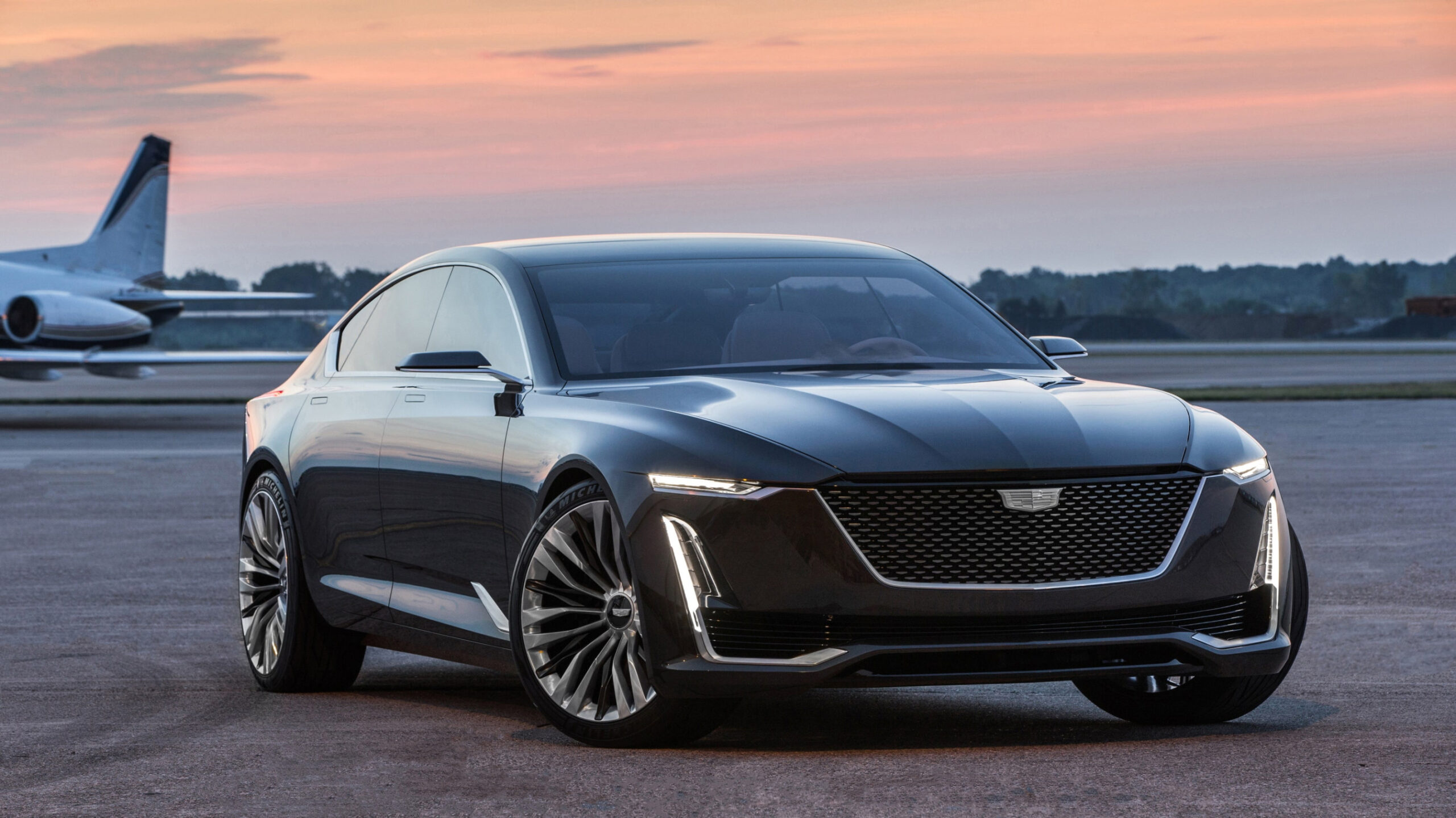 Cadillac Unveils the Escala Concept Car Before the Pebble Beach