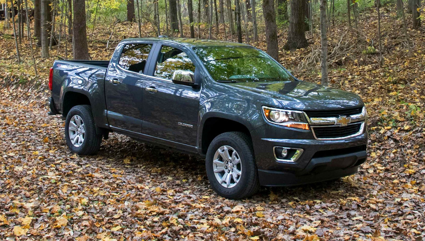 Chevrolet Colorado Review, Pricing, and Specs