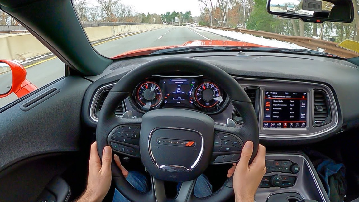 Dodge Challenger GT AWD - POV Test Drive (Binaural Audio)